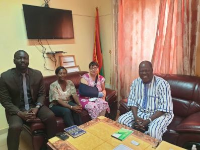 Dr Pare, Madeleine, Chantal et le Dr Kiema.